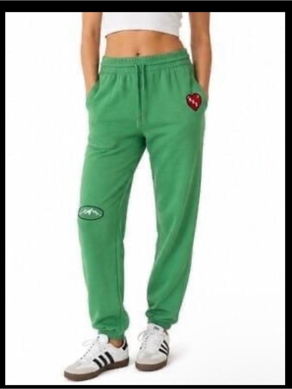 Aerie pretty green Sweatpants with Heart and other Patches , sz sm, guc